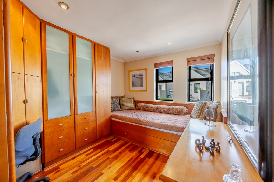 2 Bedroom Property for Sale in Lagoon Beach Western Cape